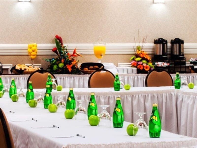 Holiday Inn Express & Suites Halifax - Bedford By Ihg Exterior foto